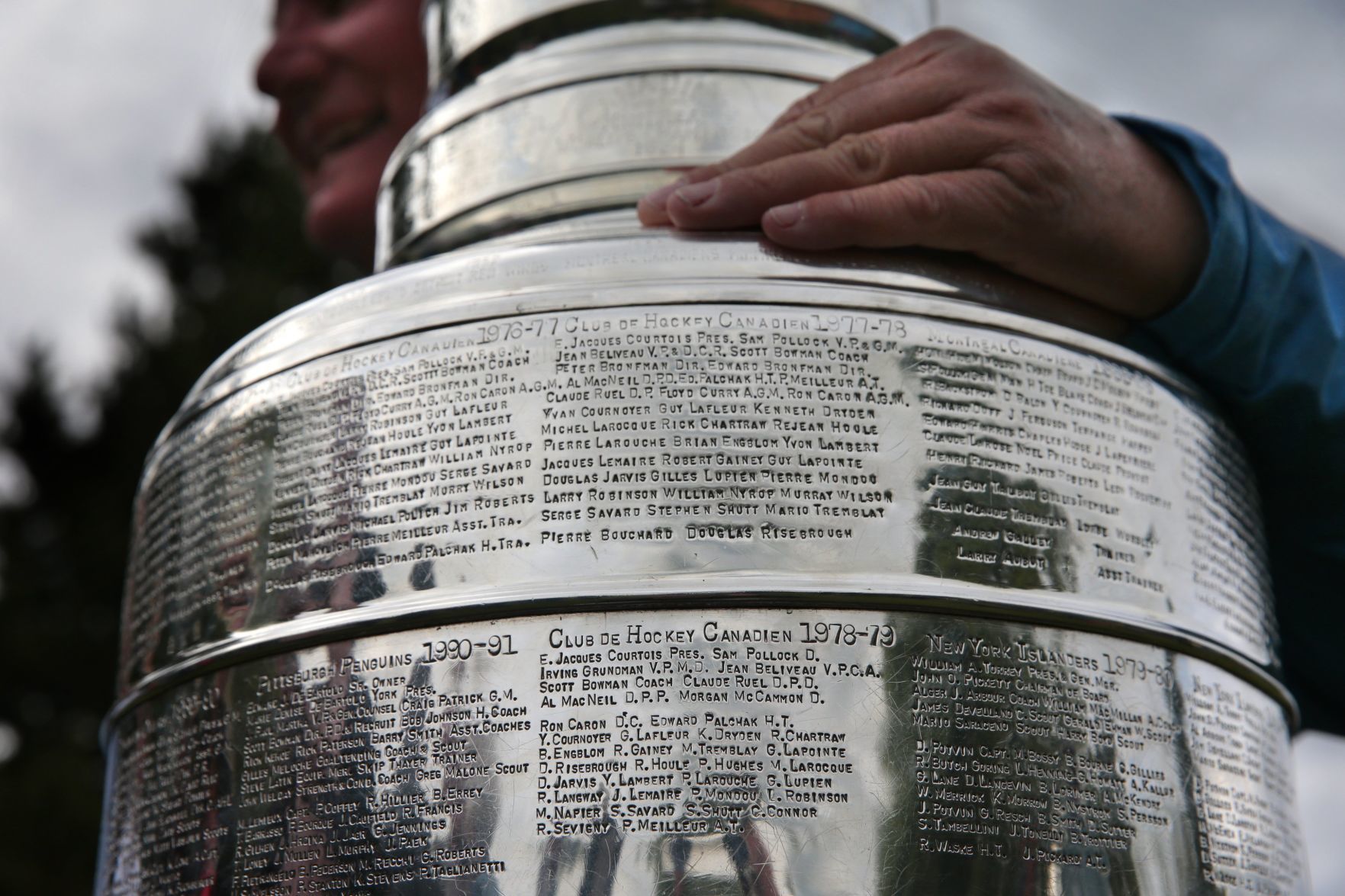 The road to Calahoo welcomes the Stanley Cup